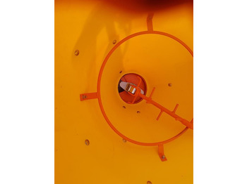 Esparcidor de sal nuevo Pronar PS250M: foto 2 Esparcidor de sal nuevo Pronar PS250M: foto 2