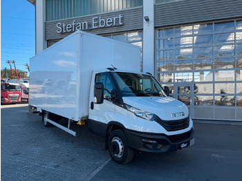 Furgoneta caja cerrada IVECO Daily 70c18