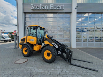 Cargadora de ruedas JCB 409