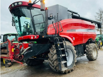 Cosechadora de granos CASE IH