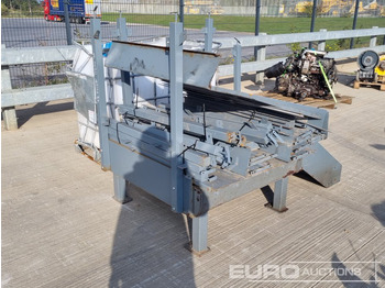 Equipo de construcción 110 Volt Heater (3 of), 3 Step Access Plaform & Fittings: foto 5