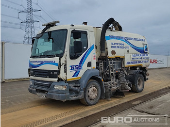 Barredora vial DAF LF