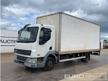 Camión caja cerrada DAF LF 45 160