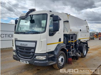 Barredora vial DAF LF 55 220