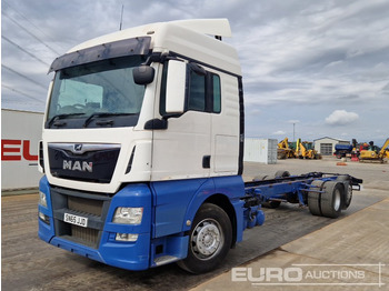 Camión chasis MAN TGX 26.440