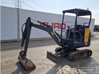 Miniexcavadora VOLVO EC18D