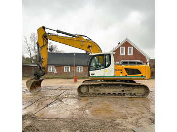 Excavadora de cadenas LIEBHERR R 924