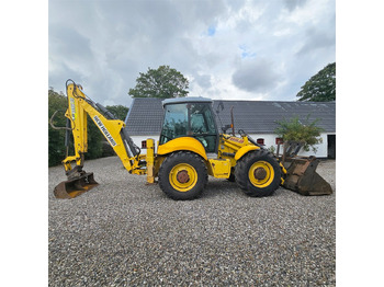 Retroexcavadora NEW HOLLAND