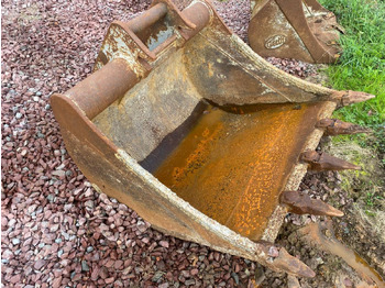 Cazo para excavadora VOLVO 90 CM: foto 2 Cazo para excavadora VOLVO 90 CM: foto 2