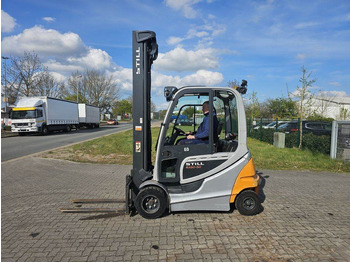 Carretilla elevadora eléctrica STILL RX60