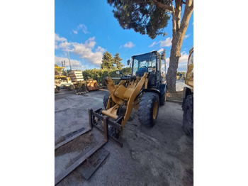 Cargadora de ruedas CATERPILLAR 908M