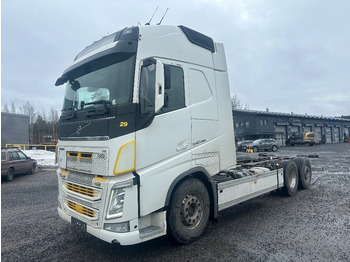 Camión chasis VOLVO FH13 540