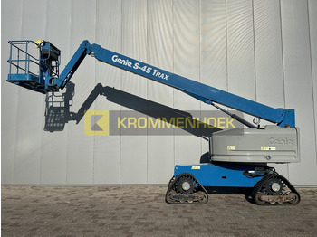 Plataforma telescopica GENIE S45