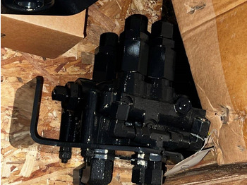 Bastidor/ Chasis para Maquinaria agrícola nuevo CNH Hydraulic drive - CNH - MG18: foto 5 Bastidor/ Chasis para Maquinaria agrícola nuevo CNH Hydraulic drive - CNH - MG18: foto 5