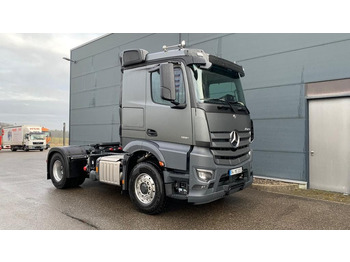 Cabeza tractora MERCEDES-BENZ Actros 1851