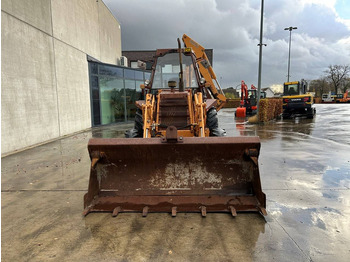 Retroexcavadora Case 580G: foto 2