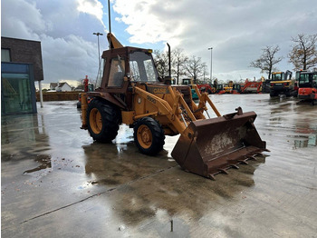 Retroexcavadora Case 580G: foto 3