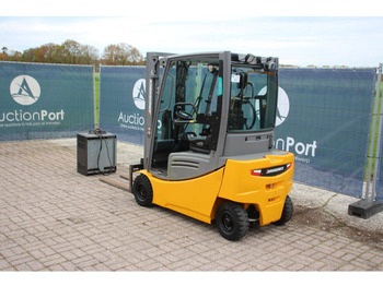 Carretilla elevadora eléctrica Jungheinrich EFG 316: foto 3 Carretilla elevadora eléctrica Jungheinrich EFG 316: foto 3