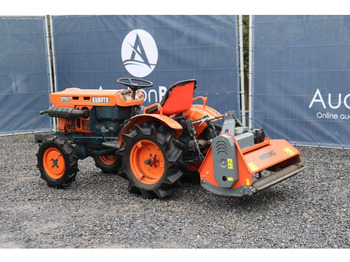 Tractor Kubota B7001: foto 3