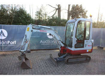 Miniexcavadora TAKEUCHI