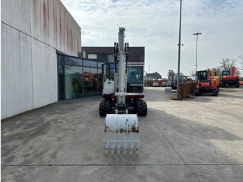 Excavadora de cadenas Takeuchi TB175C: foto 2