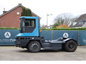 Tractor industrial TERBERG