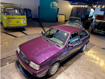 Sedan Volkswagen Polo II Coupé G40: foto 3