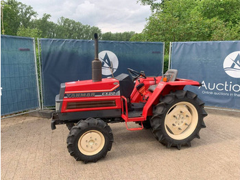 Tractor YANMAR