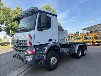 Camión volquete MERCEDES-BENZ Arocs 2642