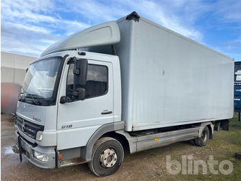 Camión caja cerrada MERCEDES-BENZ