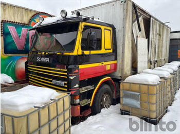 Camión chasis SCANIA R142