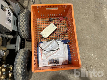 Maquinaria de limpieza Washpower Pro Cleanerx100 Batterimodell: foto 5 Maquinaria de limpieza Washpower Pro Cleanerx100 Batterimodell: foto 5