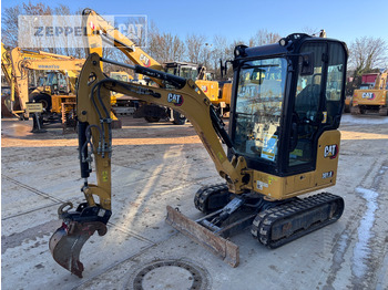 Miniexcavadora CATERPILLAR 301.8