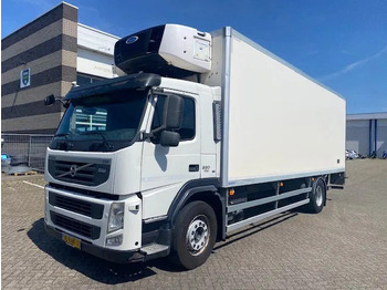 Camión frigorífico VOLVO FM 330