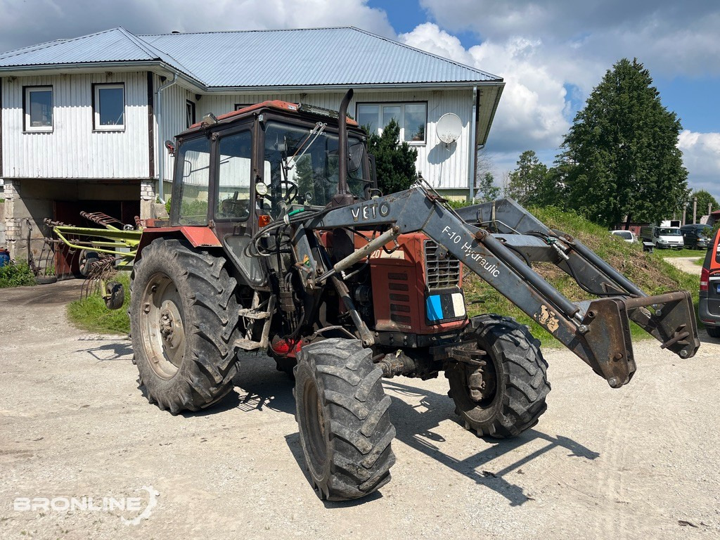 1988 MTZ 820 Traktor-laadur - Tractor: foto 1 1988 MTZ 820 Traktor-laadur - Tractor: foto 1