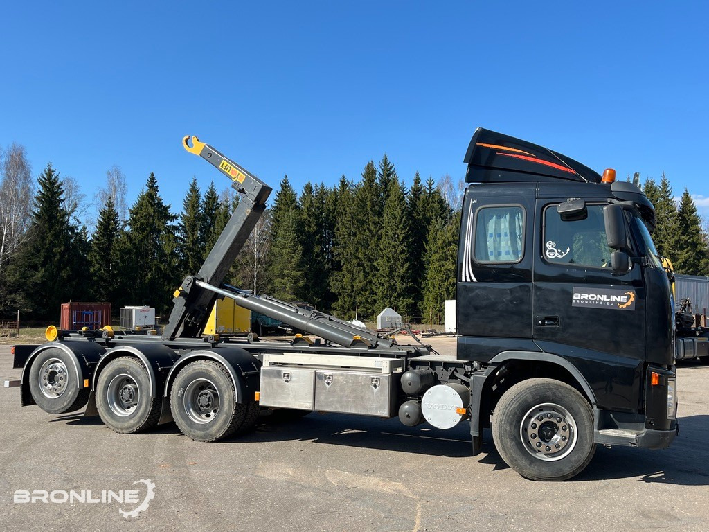 2005 Volvo FH12 8x4 + konkslift 26t - Camión multibasculante: foto 4 2005 Volvo FH12 8x4 + konkslift 26t - Camión multibasculante: foto 4