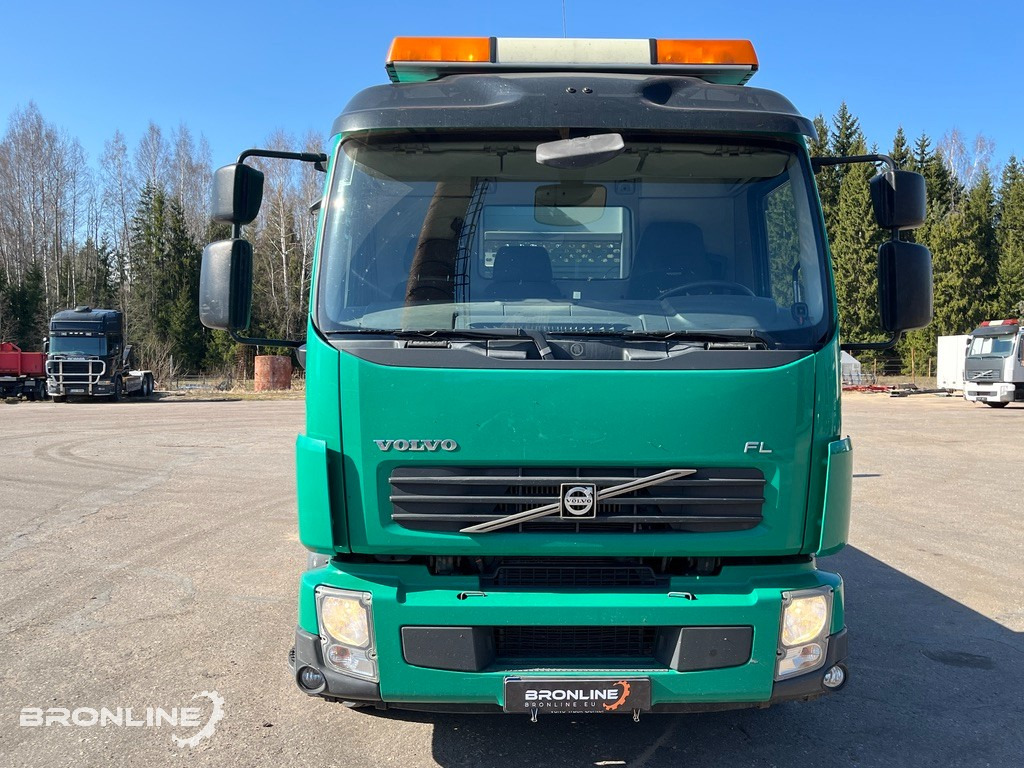 2010 VOLVO FL 260 Puksiir - Camión caja abierta: foto 3 2010 VOLVO FL 260 Puksiir - Camión caja abierta: foto 3
