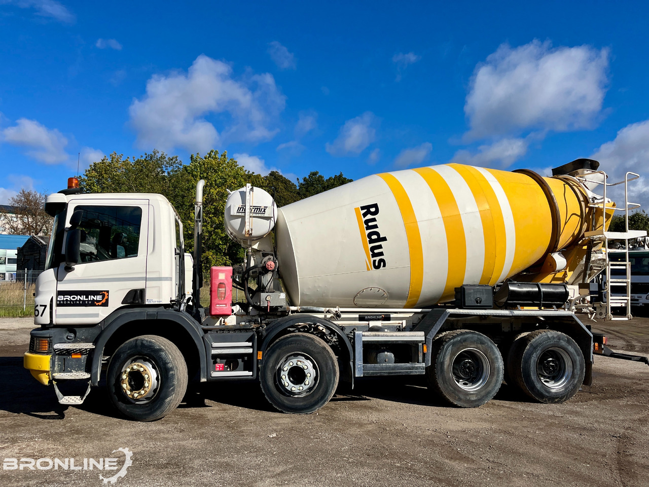 2014 Scania P360 8x4 Intermix 9m³ Concrete mixer - Camión hormigonera: foto 3 2014 Scania P360 8x4 Intermix 9m³ Concrete mixer - Camión hormigonera: foto 3