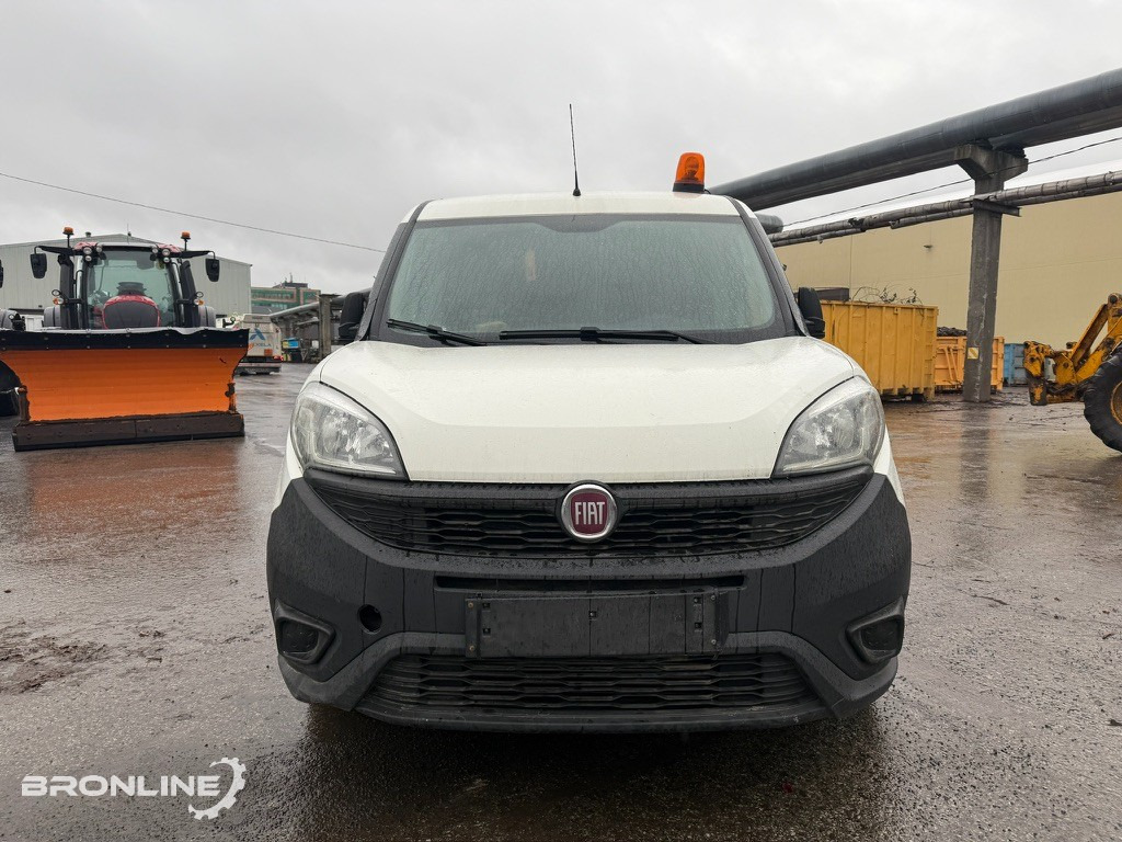 2016 Fiat Doblo 1.2 55kw - Furgoneta pequeña: foto 3 2016 Fiat Doblo 1.2 55kw - Furgoneta pequeña: foto 3