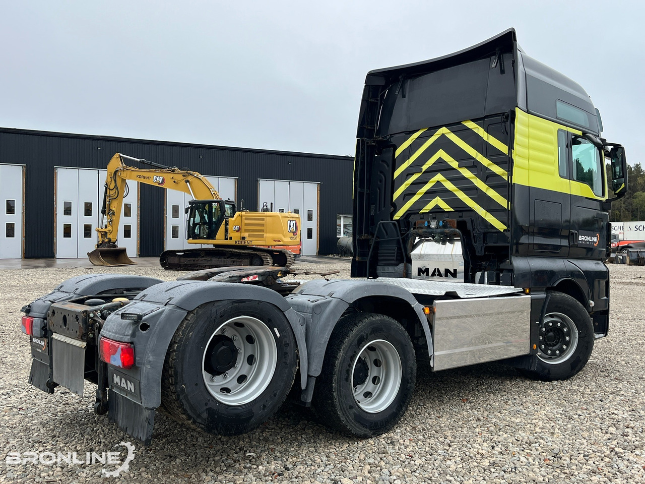 2014 MAN TGX 28.480 6x2 XXL Cab/Intarder/Double bogie - Cabeza tractora: foto 4 2014 MAN TGX 28.480 6x2 XXL Cab/Intarder/Double bogie - Cabeza tractora: foto 4