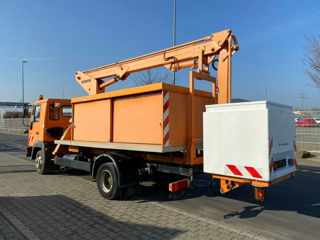 MAN 8.113 Steiger Hubarbeitsbühne Ruthmann - Camión con plataforma elevadora, Furgoneta: foto 5 MAN 8.113 Steiger Hubarbeitsbühne Ruthmann - Camión con plataforma elevadora, Furgoneta: foto 5