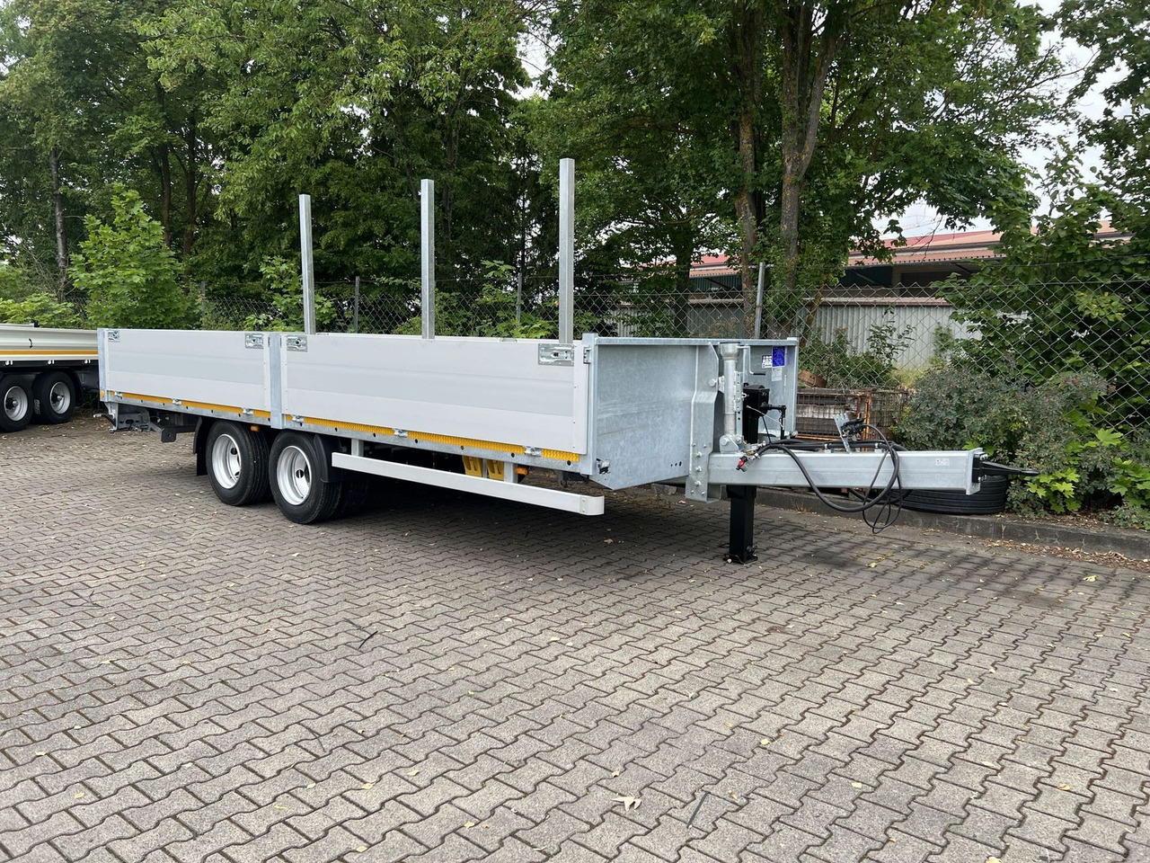 Möslein 14,4 t Tandem- Pritschenanhänger- Tieflader - Remolque caja abierta: foto 4 Möslein 14,4 t Tandem- Pritschenanhänger- Tieflader - Remolque caja abierta: foto 4