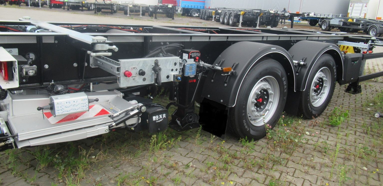 Möslein BDF Tandem- BDF- Wechselanhänger mit Ladebordwand - Remolque portacontenedore/ Intercambiable: foto 3 Möslein BDF Tandem- BDF- Wechselanhänger mit Ladebordwand - Remolque portacontenedore/ Intercambiable: foto 3