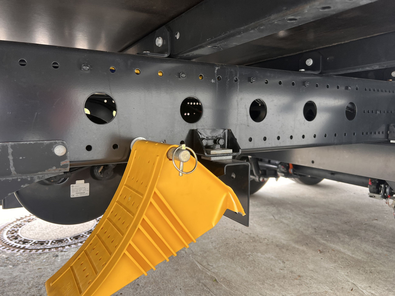 Remolque con toldo Möslein TPS 105 D-L  Planenanhänger, Ladebordwand + Durchladbar neuwertig: foto 9