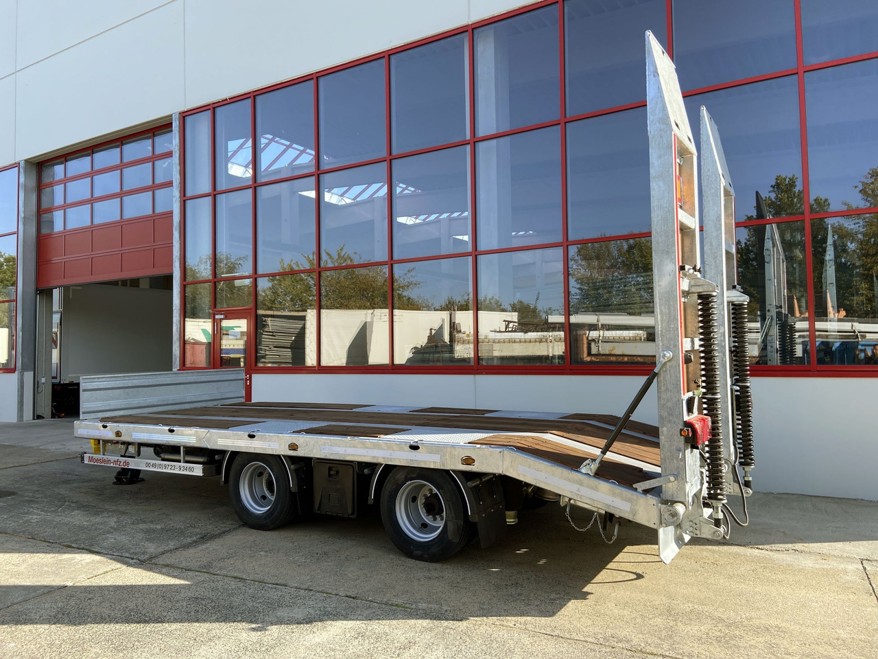 Remolque góndola rebajadas para transporte de equipos pesados nuevo Möslein TT 21-6,5 21 t Tandemtieflader, Luftgefedert, NEU: foto 6 Remolque góndola rebajadas para transporte de equipos pesados nuevo Möslein TT 21-6,5 21 t Tandemtieflader, Luftgefedert, NEU: foto 6