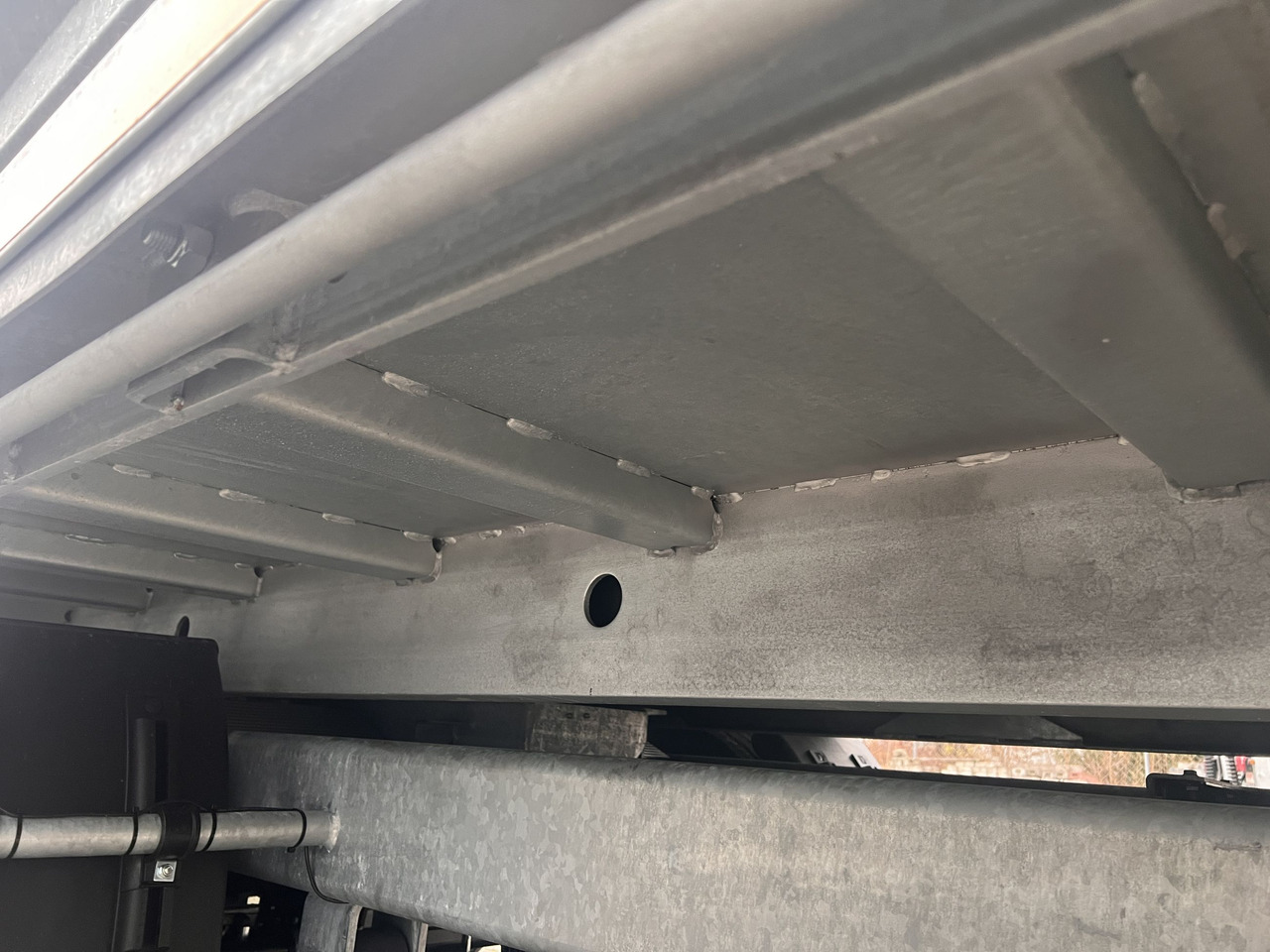 Möslein TTD 19 AB neuer 19 t Tandemkipper TiefladerGitteraufsatz - Remolque volquete: foto 4 Möslein TTD 19 AB neuer 19 t Tandemkipper TiefladerGitteraufsatz - Remolque volquete: foto 4