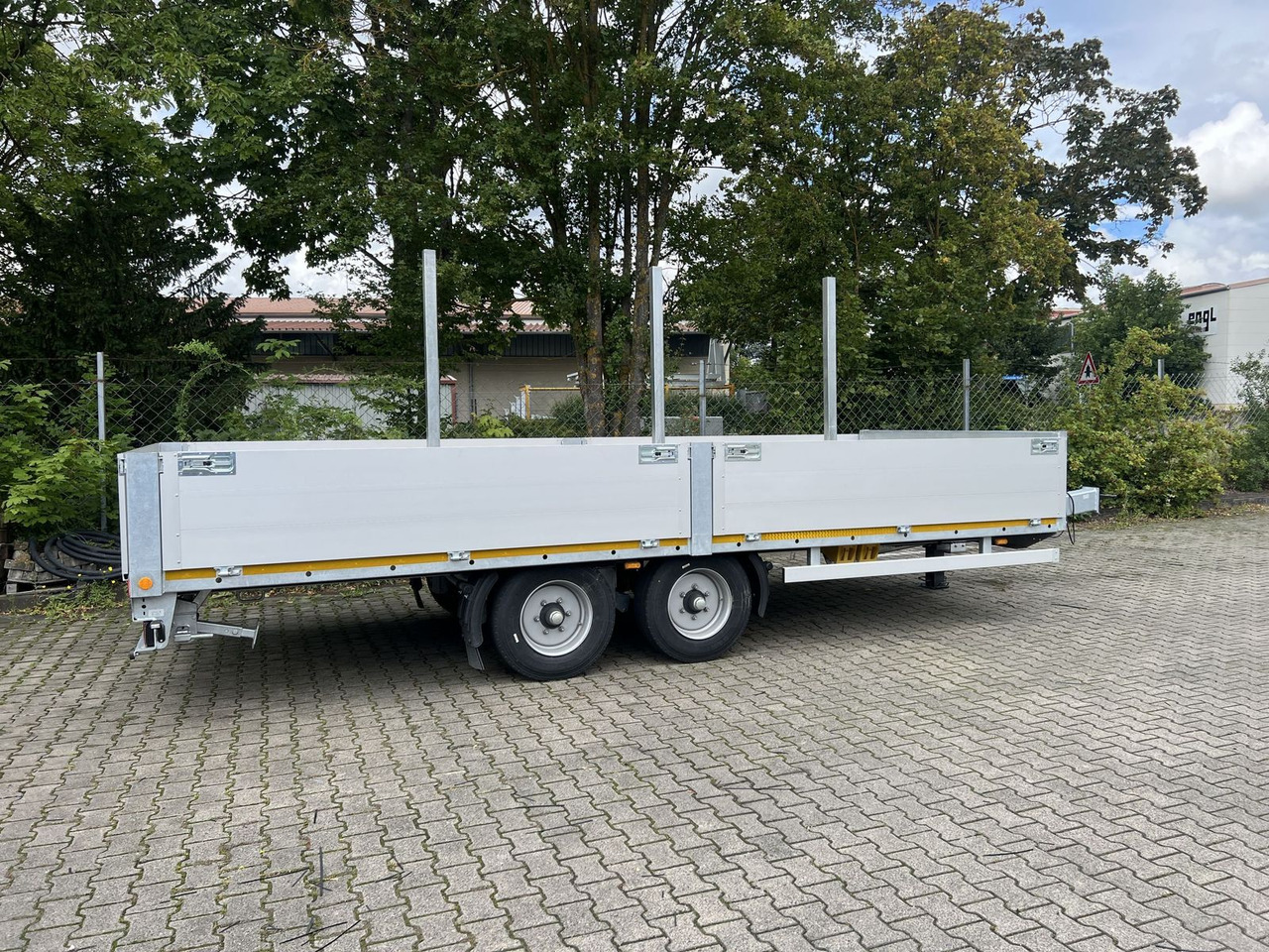 Möslein Tandem- Pritschenanhänger- Tieflader - Remolque caja abierta: foto 2 Möslein Tandem- Pritschenanhänger- Tieflader - Remolque caja abierta: foto 2