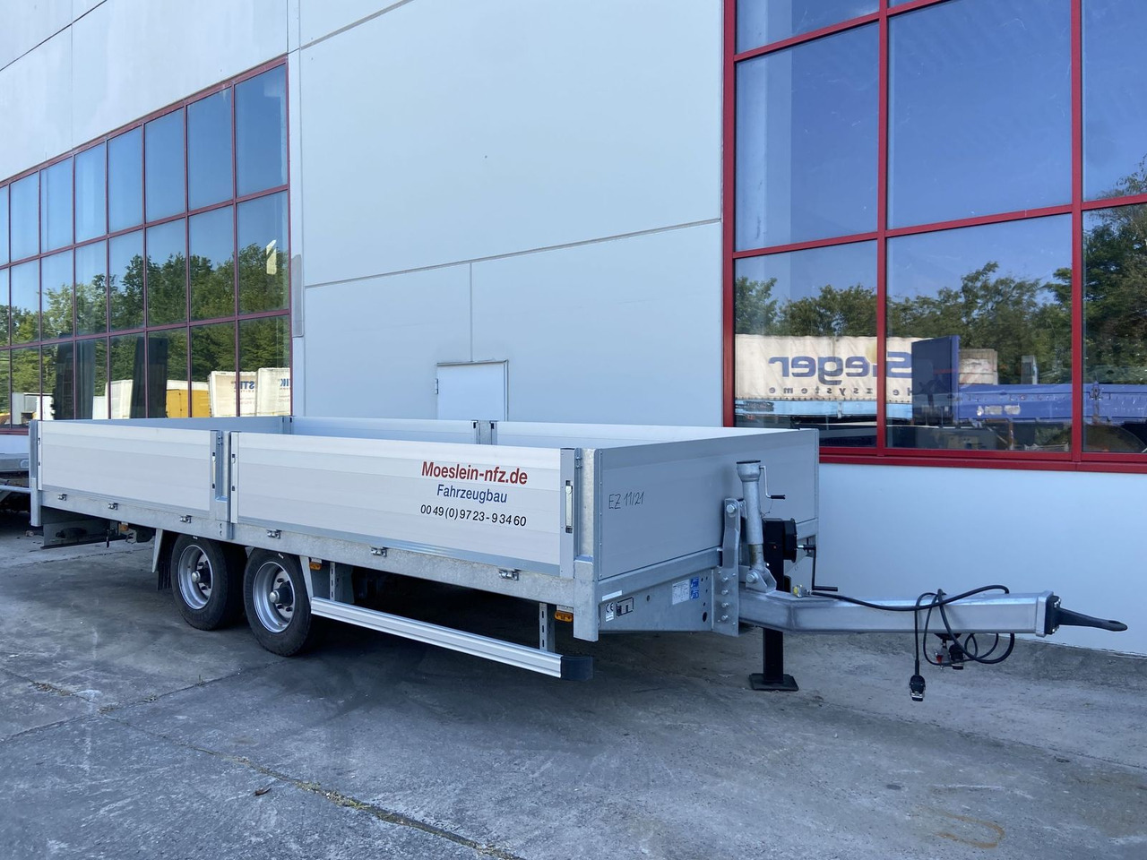 Möslein Tandem- Pritschenanhänger, neuwertig - Remolque caja abierta: foto 2 Möslein Tandem- Pritschenanhänger, neuwertig - Remolque caja abierta: foto 2