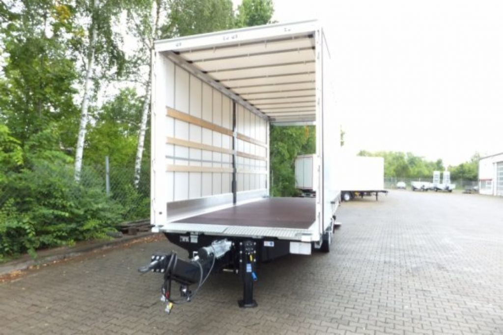 Möslein neuer Planenanhänger, Ladebordwand + Durchladba - Remolque con toldo: foto 3 Möslein neuer Planenanhänger, Ladebordwand + Durchladba - Remolque con toldo: foto 3