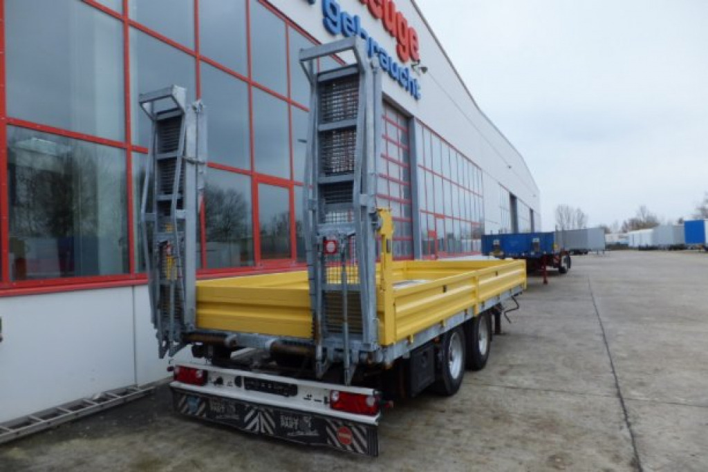 Obermaier OS2-TUE135S 13,5 t Tandemtieflader - Remolque góndola rebajadas: foto 5 Obermaier OS2-TUE135S 13,5 t Tandemtieflader - Remolque góndola rebajadas: foto 5